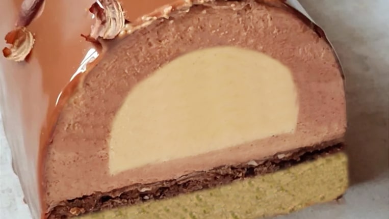 Bûche Citron Praliné