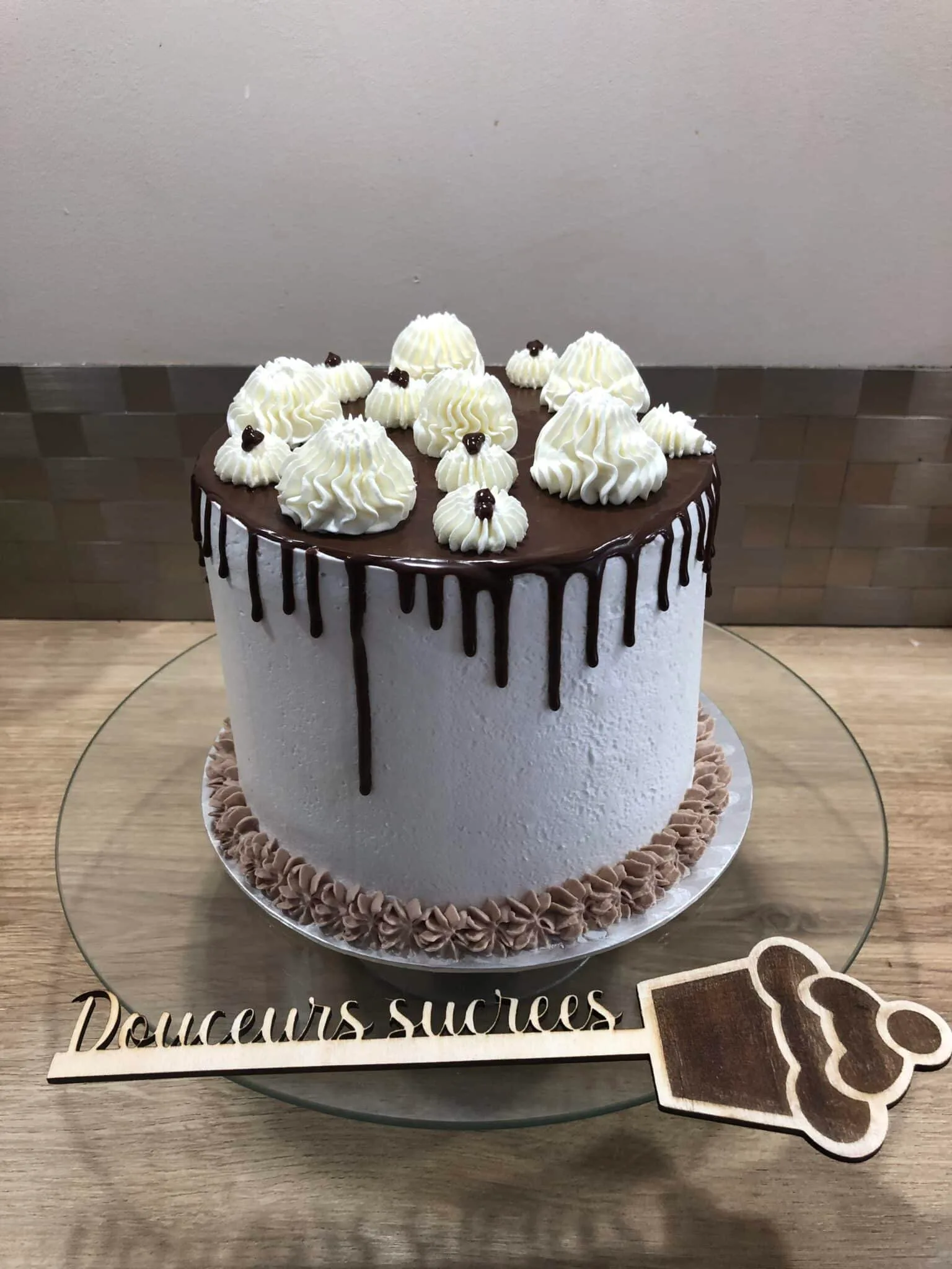 Drip cake Nutella Bueno