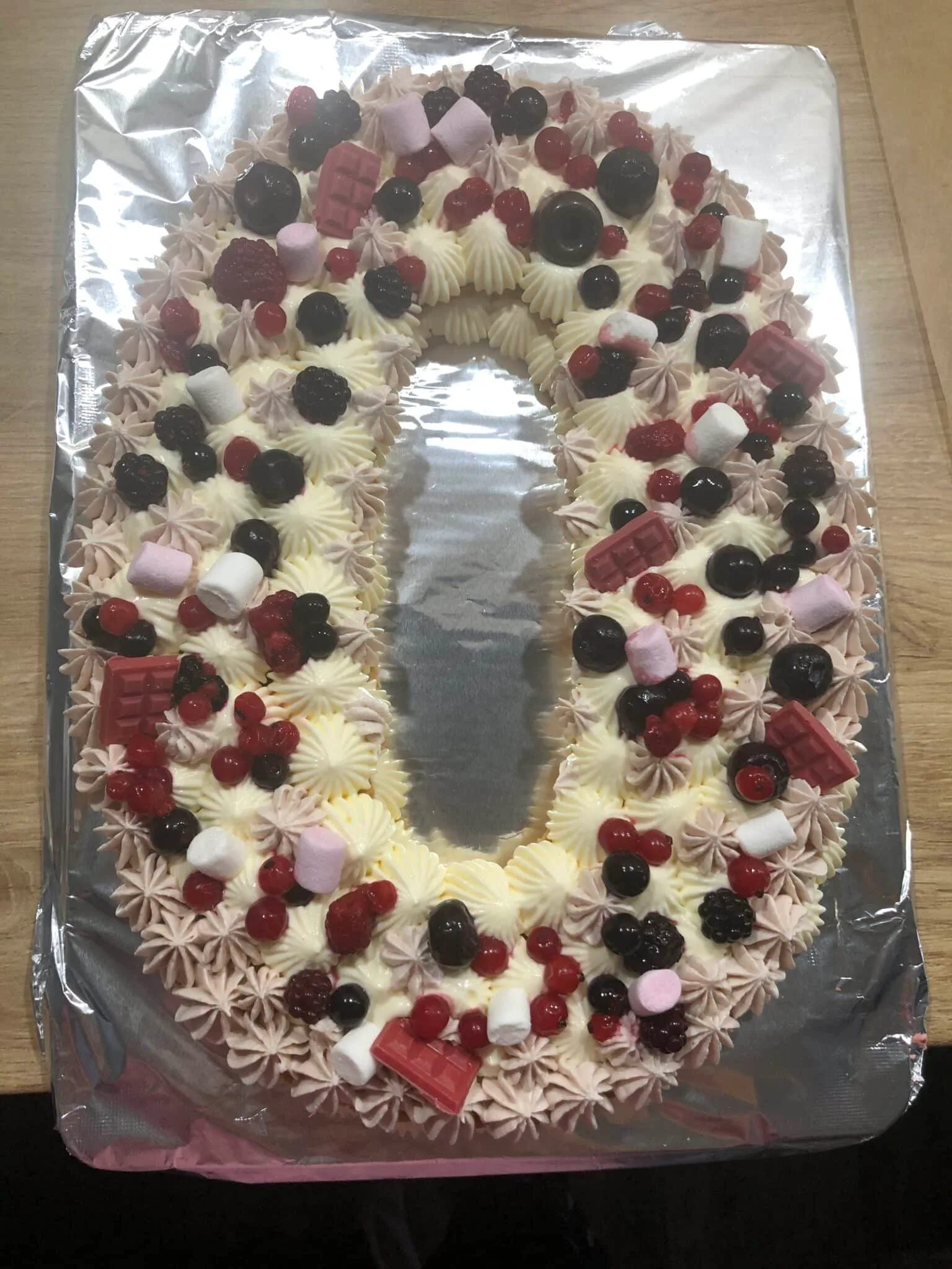 Number cake Fruits rouges