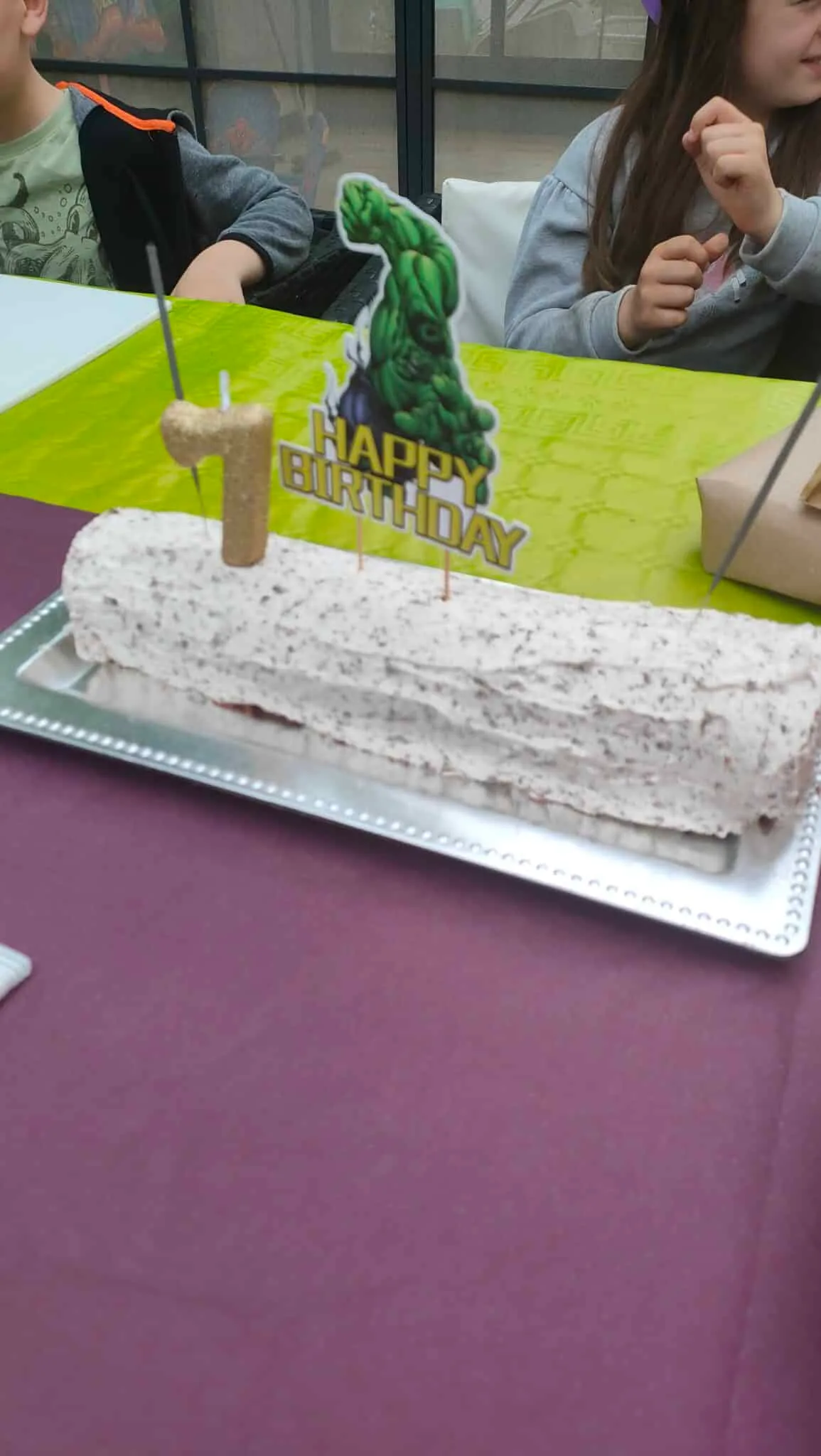 Bûche roulé stratciatella