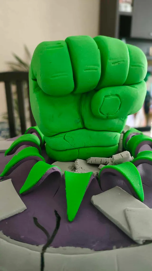 Gâteau hulk