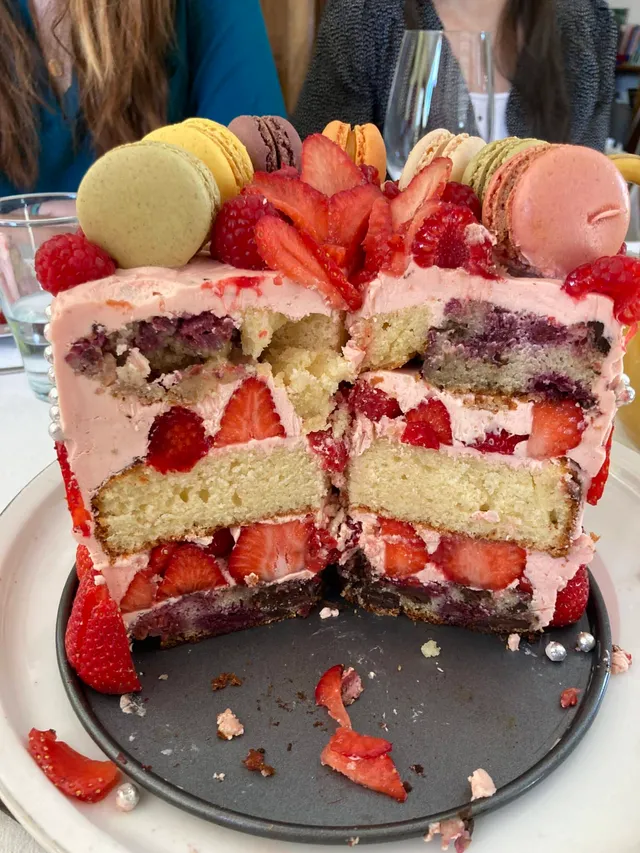 Layer cake
