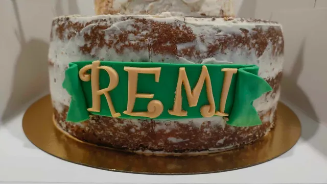 Naked cake fève tonka