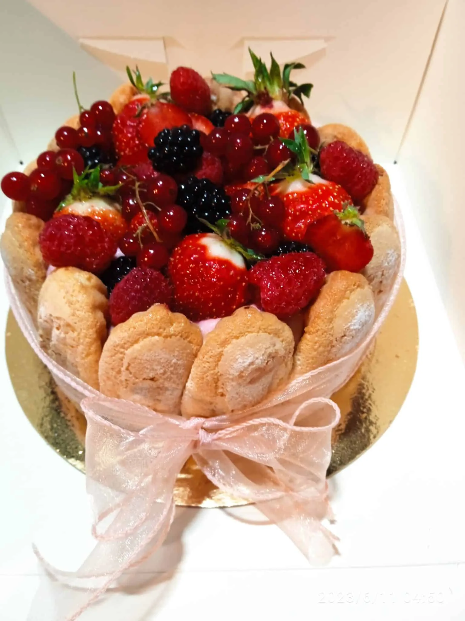 Charlotte fruits rouges