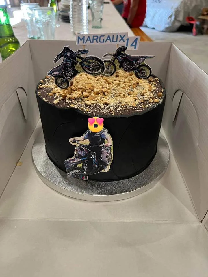 GATEAU MOTO