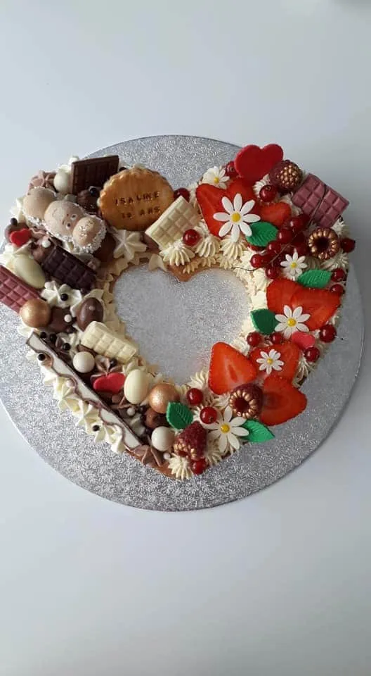 Heart cake