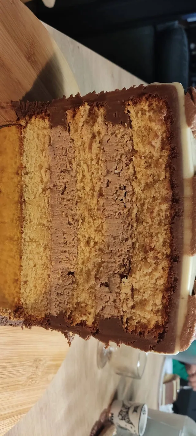 Layer Caker Kinder