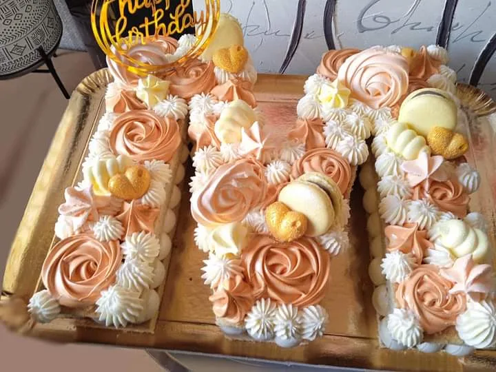 LETTER CAKE
