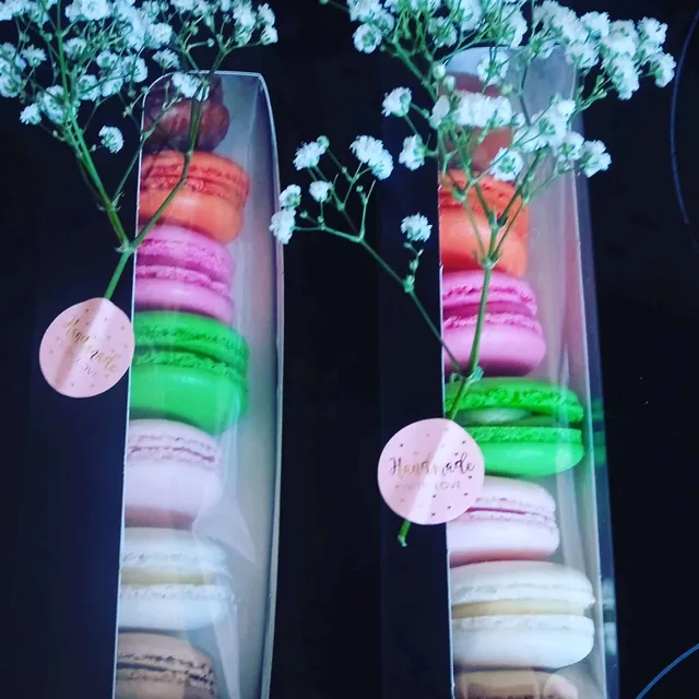 MACARONS