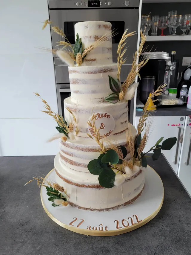Nude cake Mariage
