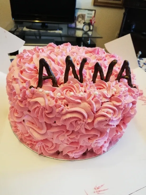 Rose cake