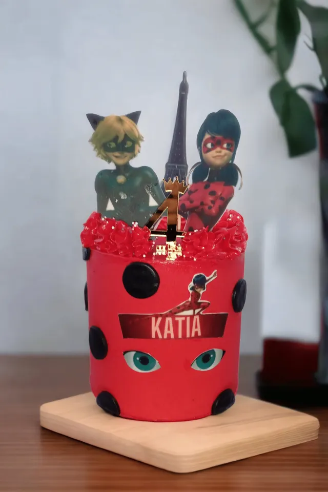 Layer cake miraculous