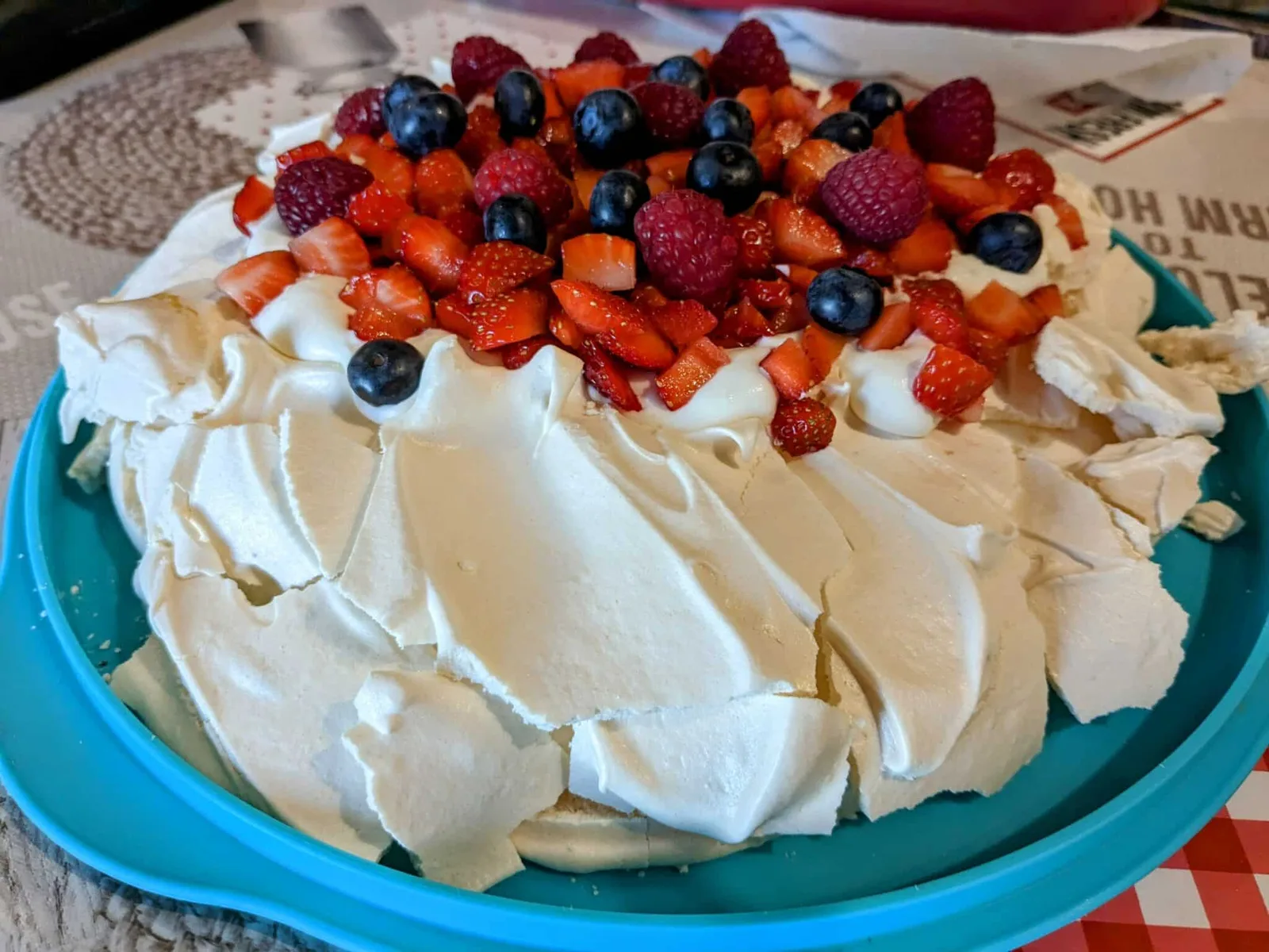 Pavlova fruits rouges
