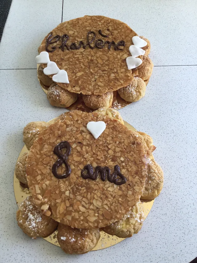 Choux chocolat vanille