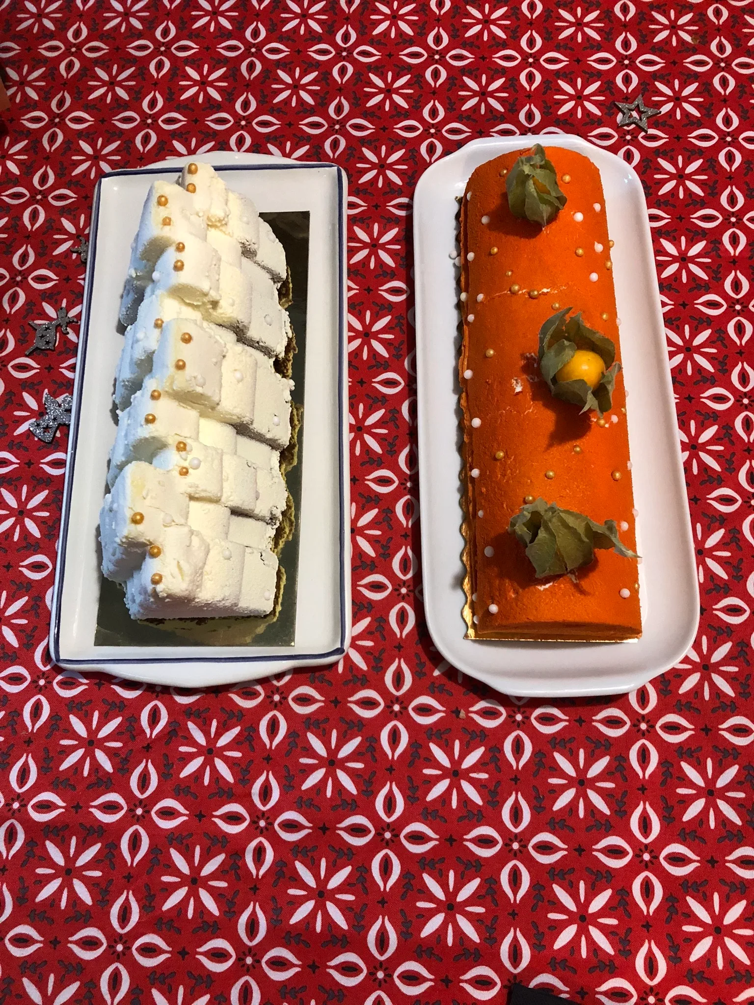 Bûche à la clémentine  et trois chocolat