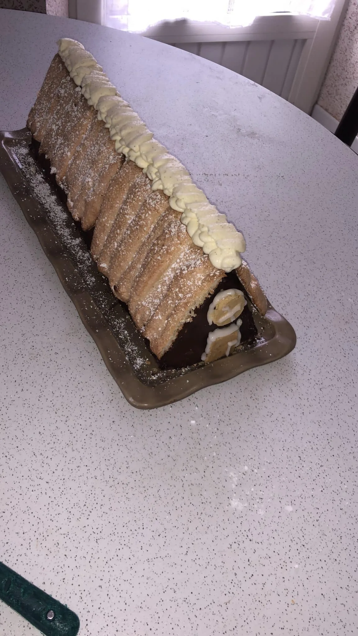 Bûche chalet forêt noire