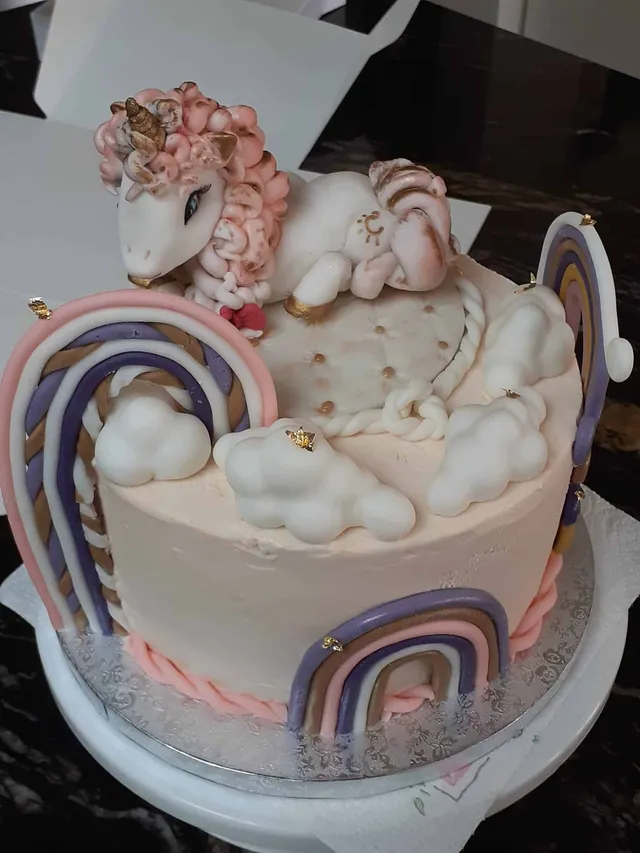 Molly Cake