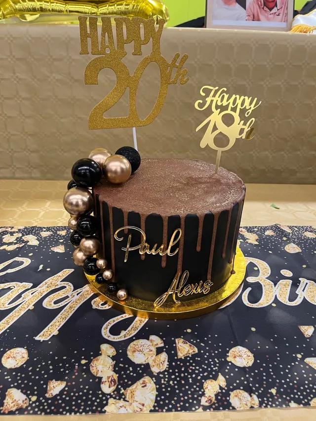 DRIP CAKE