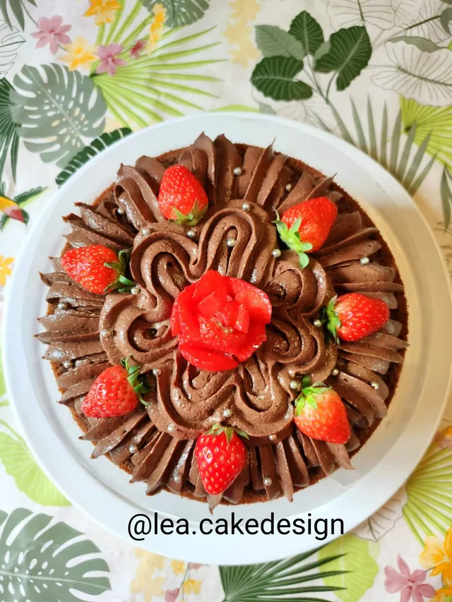 Fraisier revisité sans lactose mousse chocolat light
