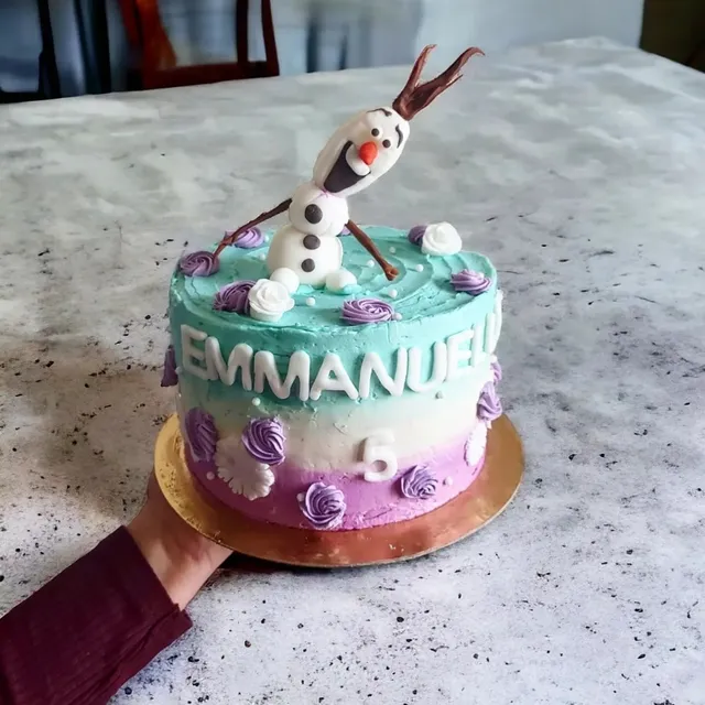 Layer Cake Olaf