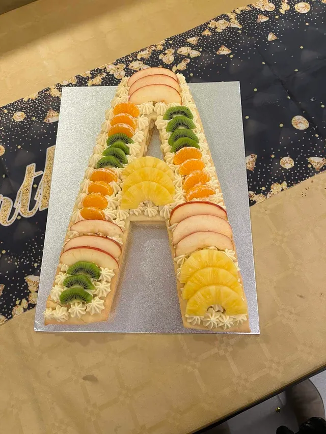 LETTER CAKE