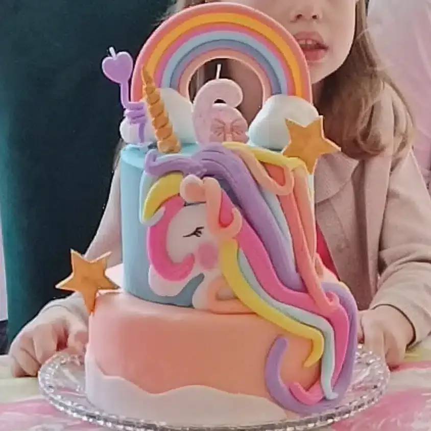 Gâteau anniversaire 2 étages