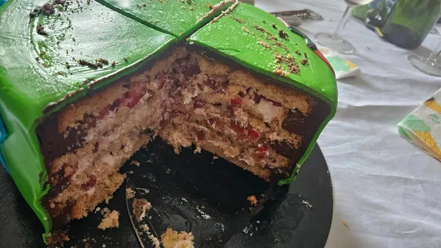 CAKE DESIGN