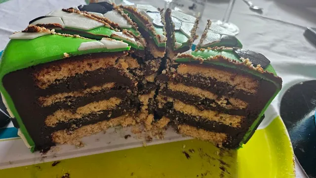 CAKE DESIGN
