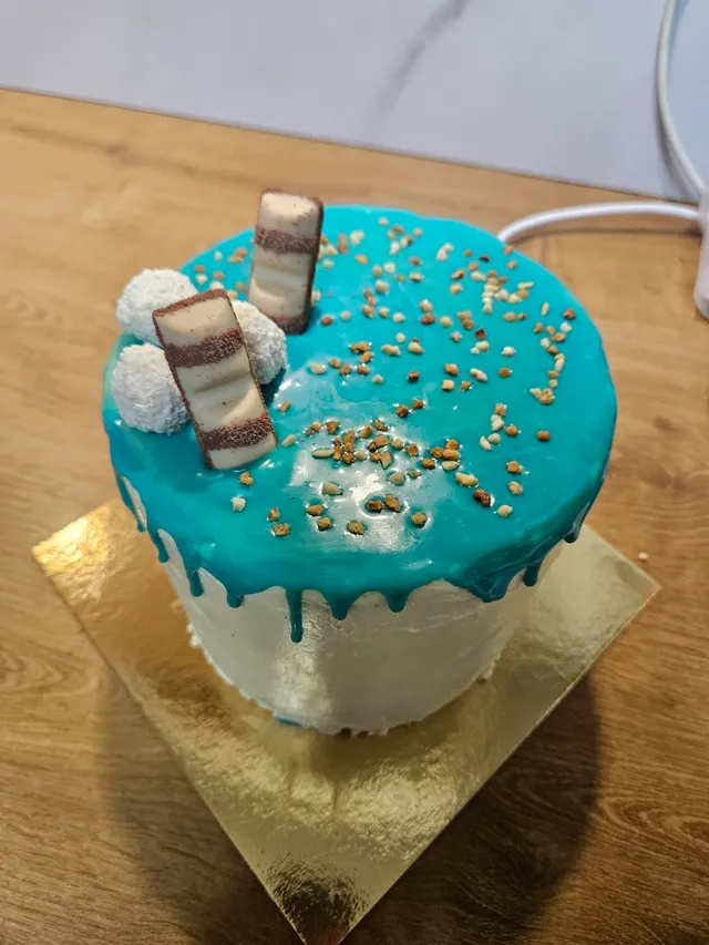 Layer cake