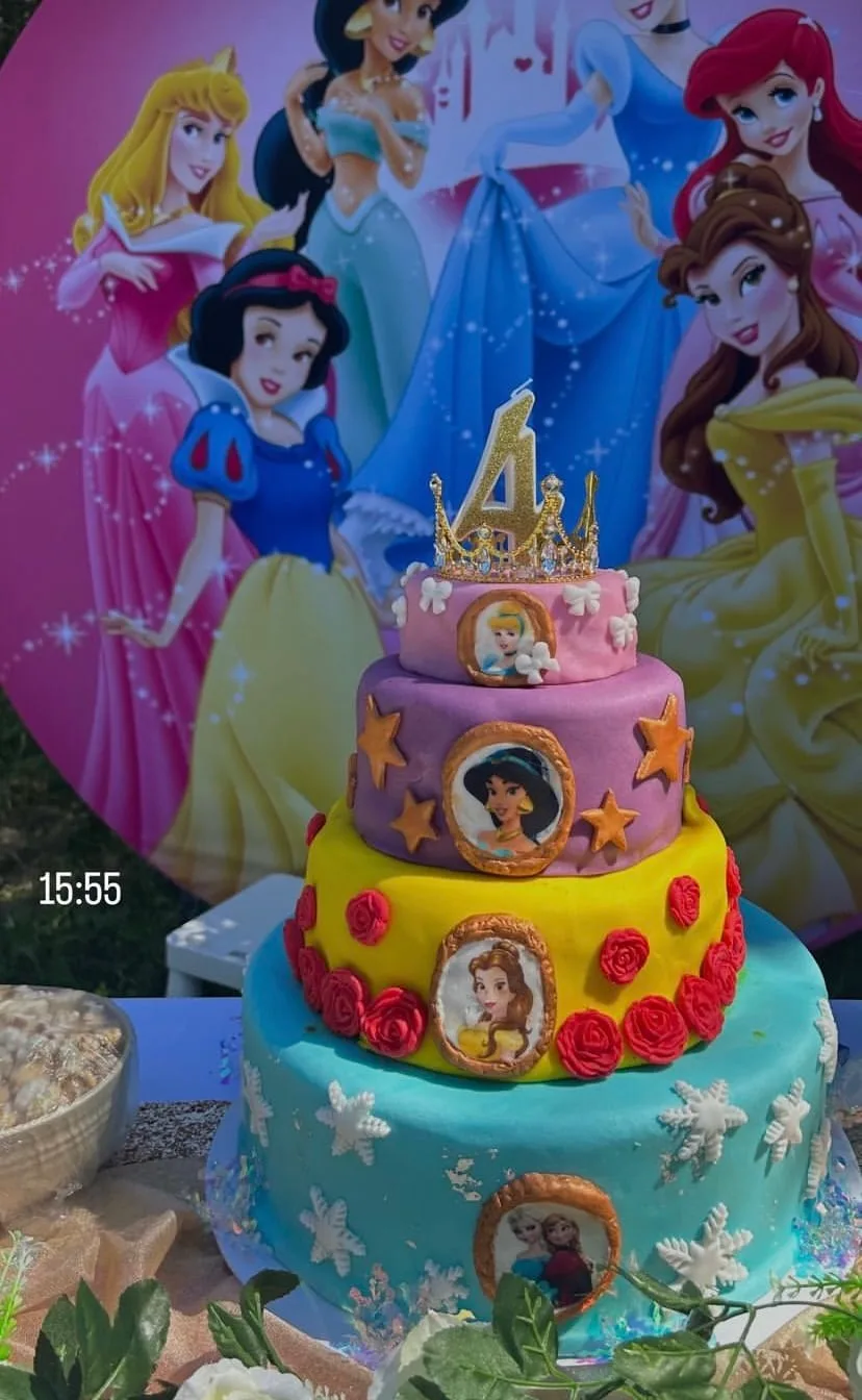 Piece montee disney princesse