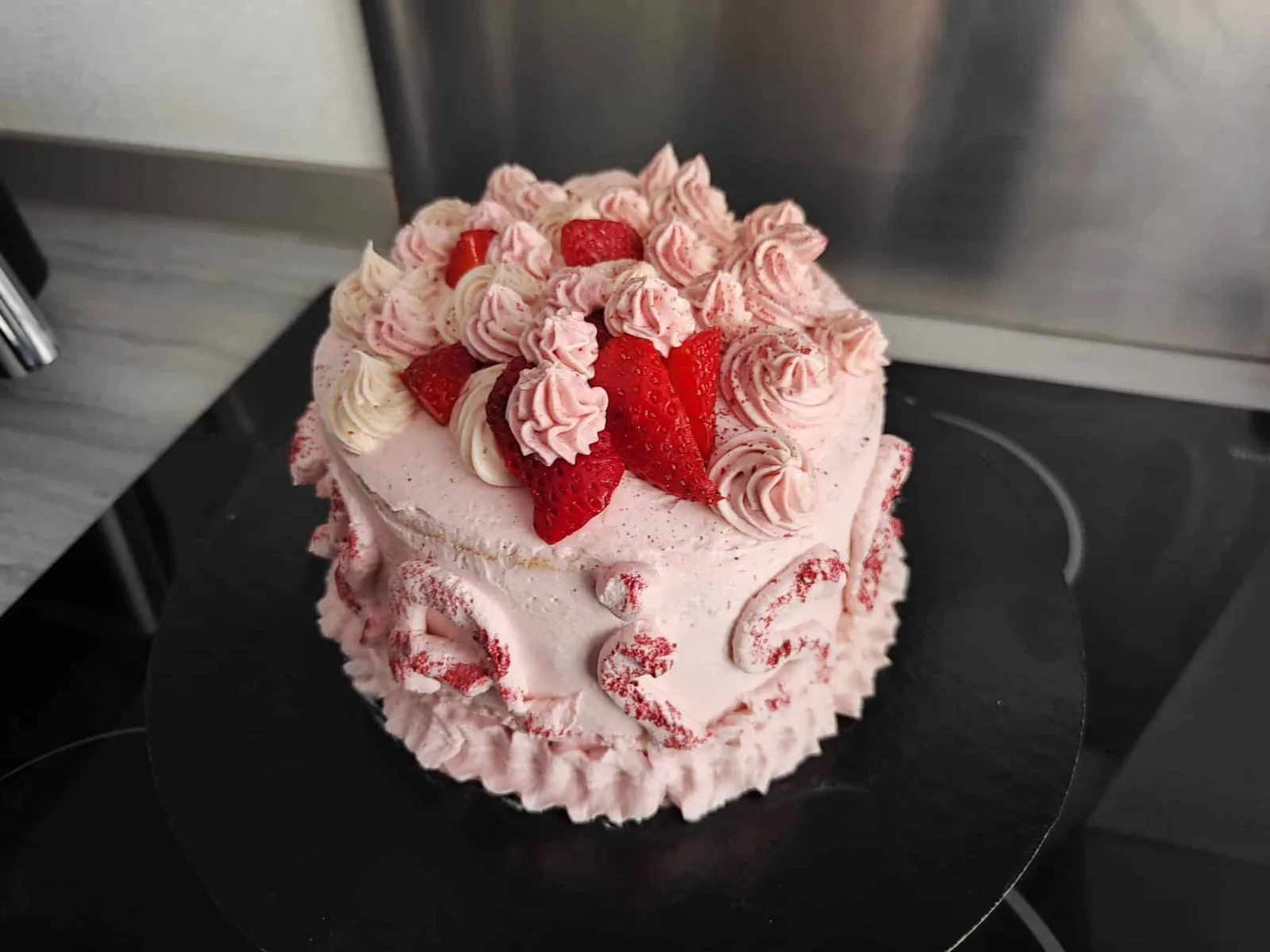 Layer cake a la fraise