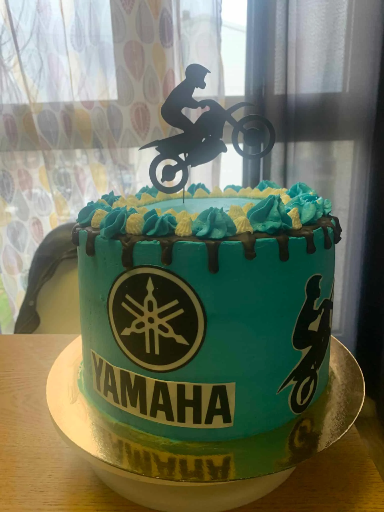 Layer cake Yamaha