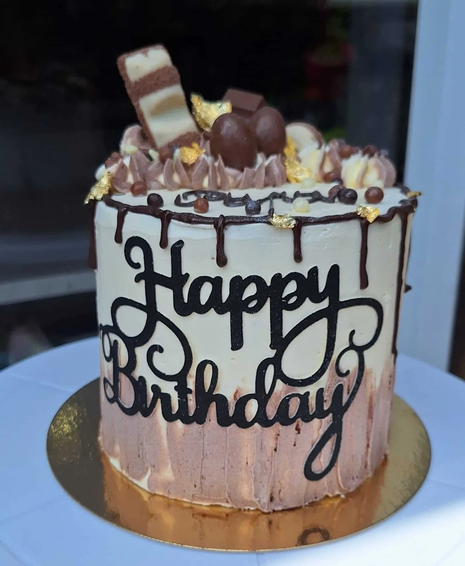 Layer cake ganache nutella couverture creme au beurre meringue italienne