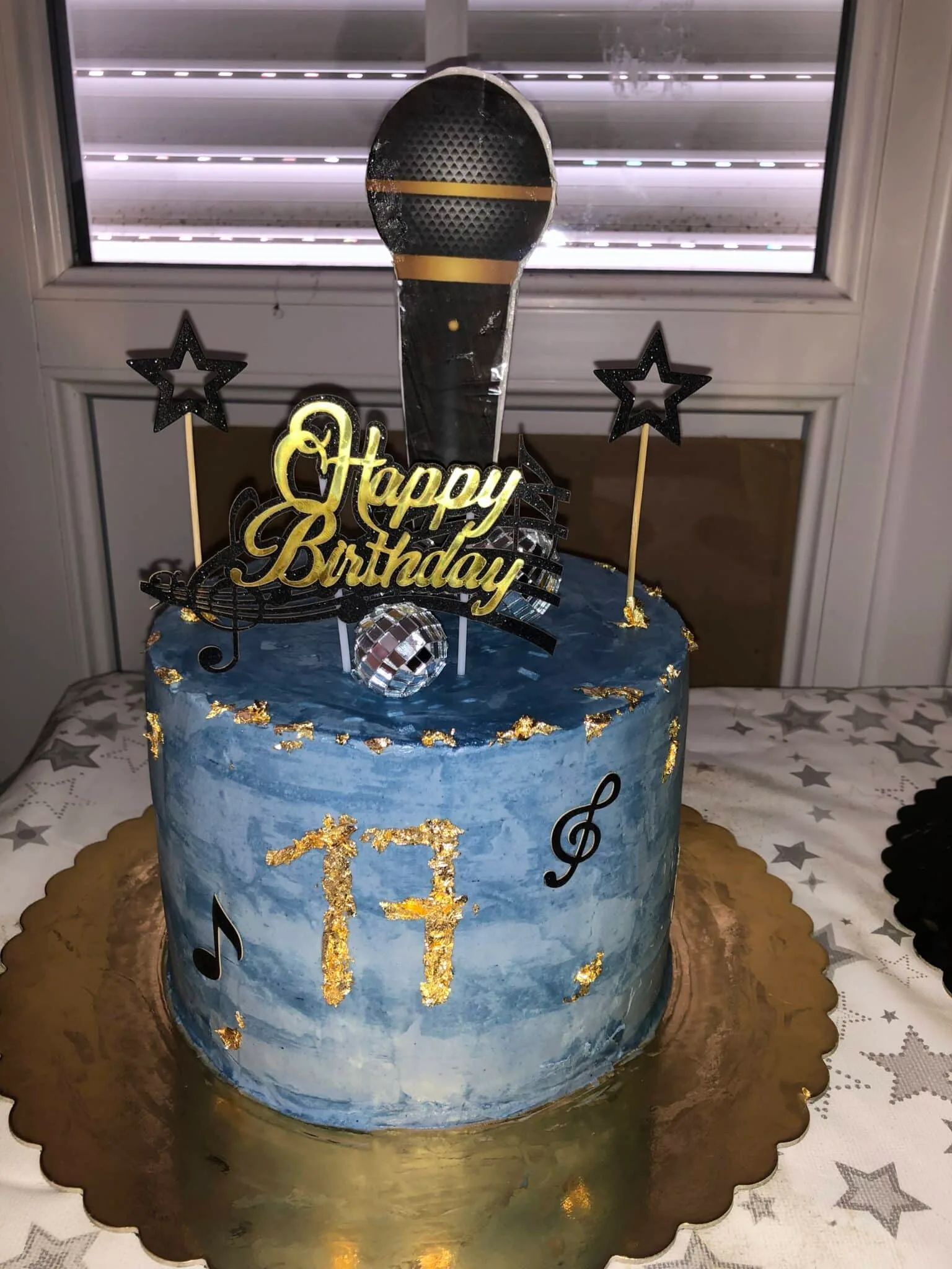 Layer cake
