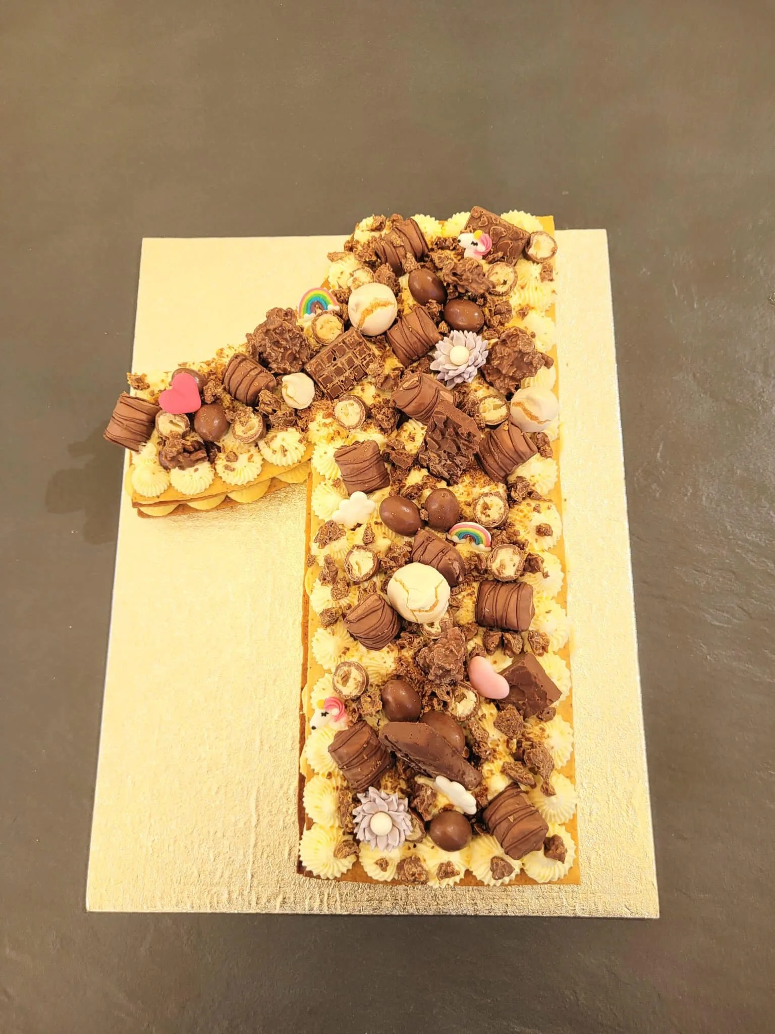 Number cake Kinder buenos