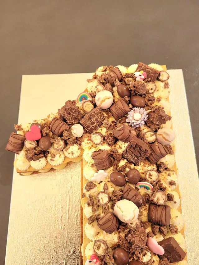 Number cake Kinder buenos