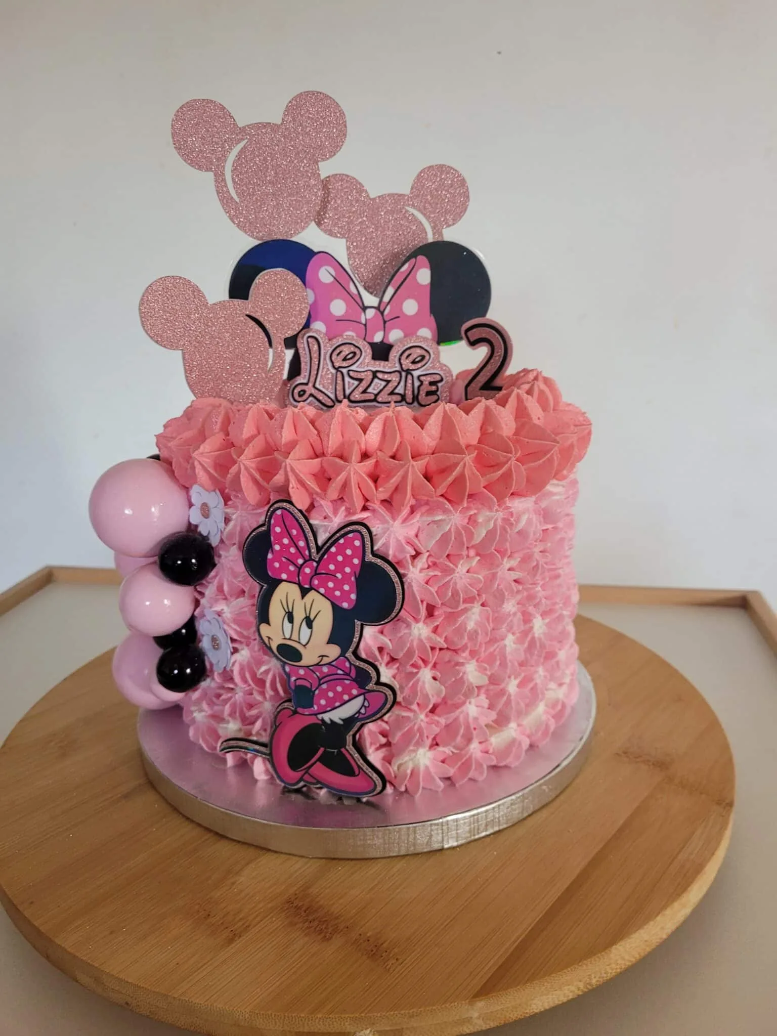 Gateau minnie rose et noir