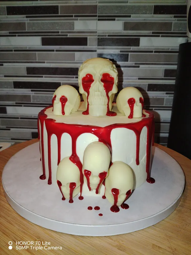 Layer cake halloween