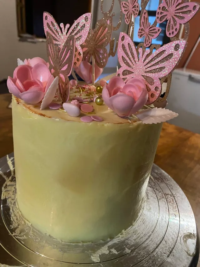 Layer cake , crème namelaka dulcey couverture chocolat blanc
