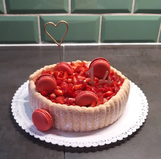 Gravity Cake et Charlotte aux Fraises
