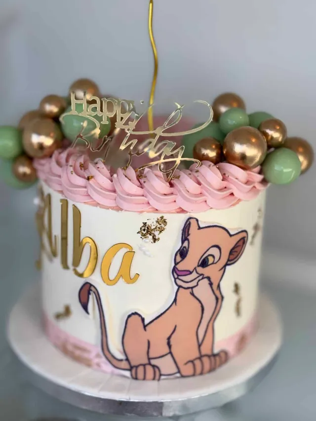 Layer cake thème « nala »