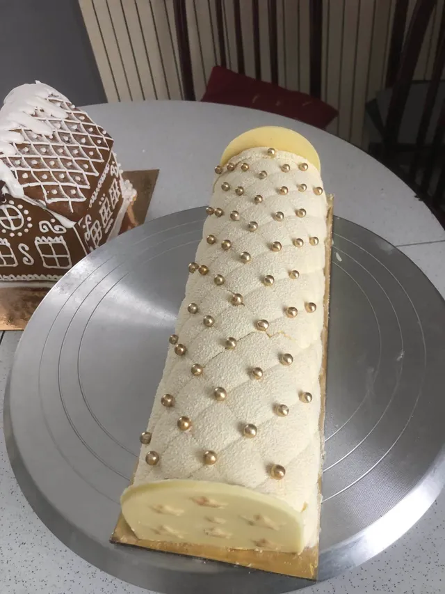Bûche vanille insert caramel