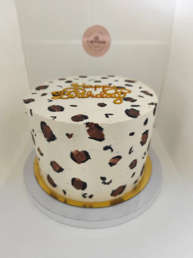 Layer cake animal