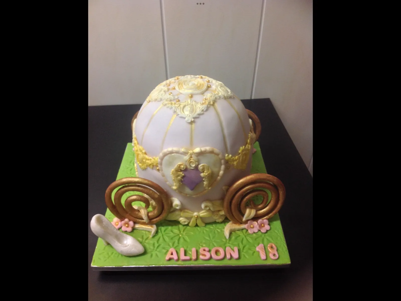 Layer cake carrosse  « de cendrillon «