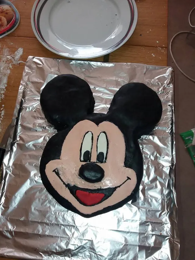 Mes premier gâteau en pâte à sucre