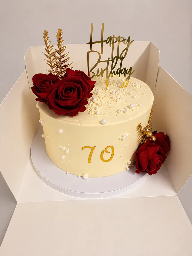 Layer cake élégance chic pour une 70 ème année