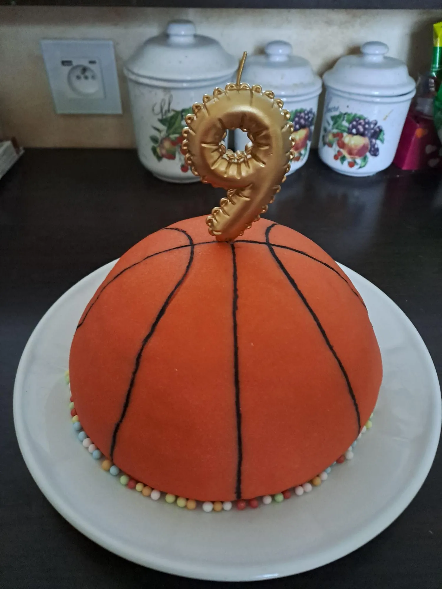 Banana cake Basket