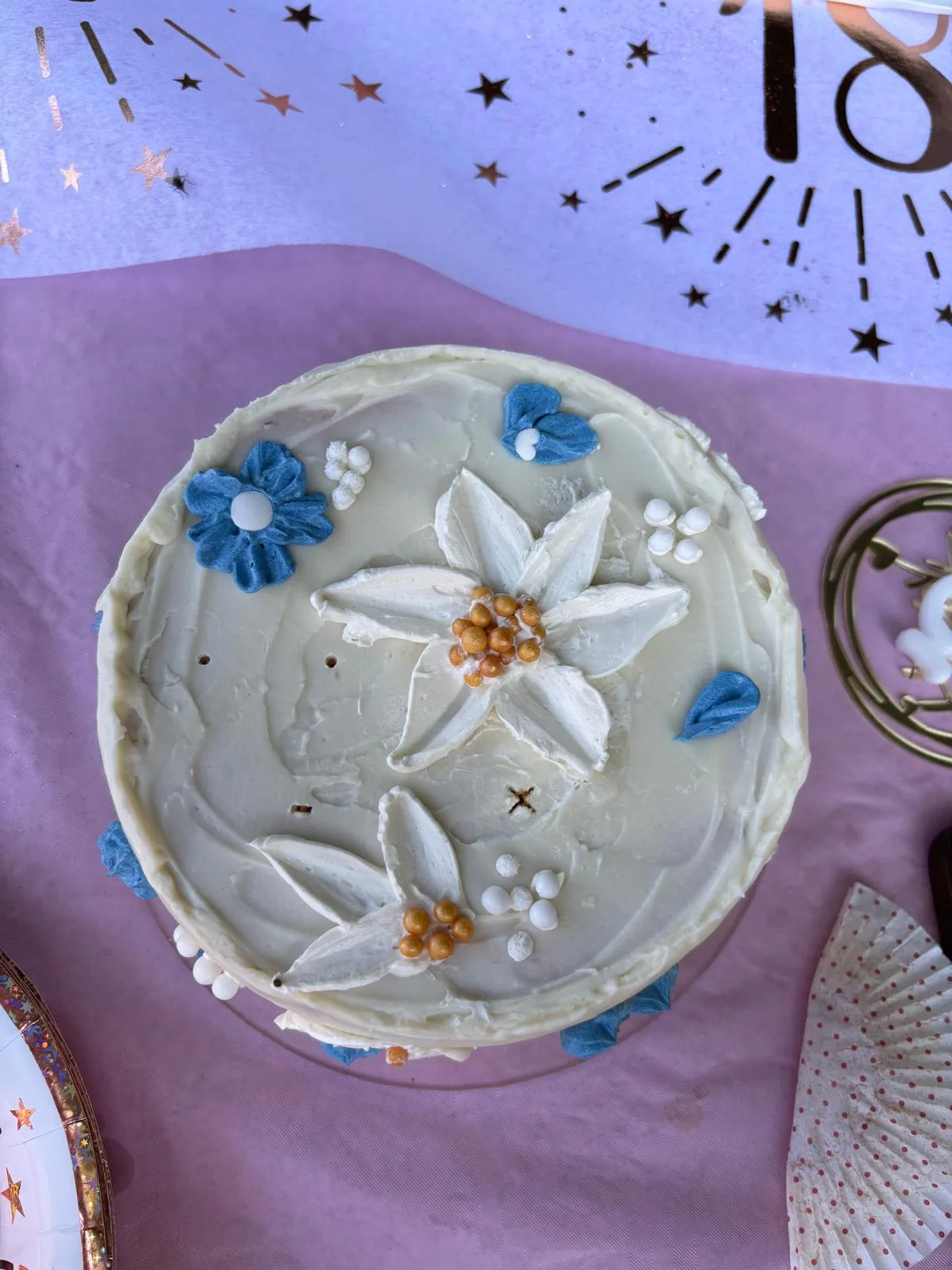 Génoise, ganache chocolat blanc raffaello