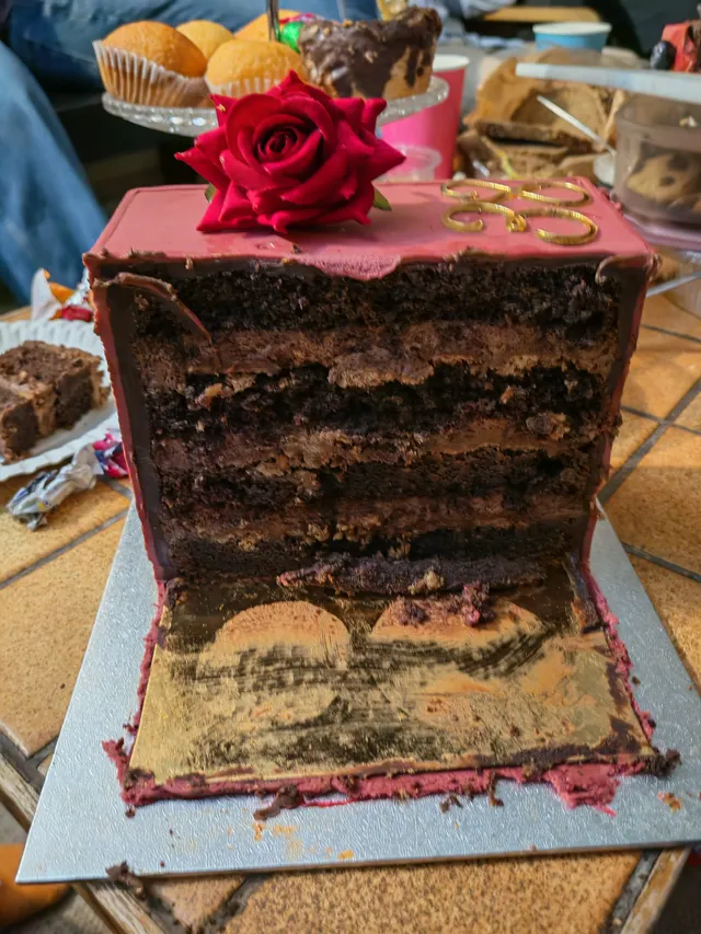 Red Square Cake au chocolat