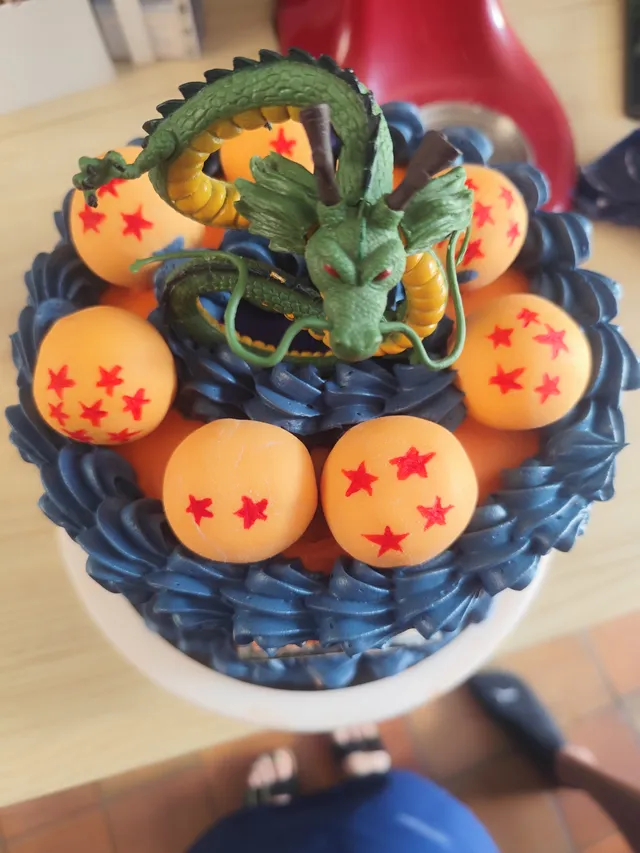 Layer cake Dragon Ball